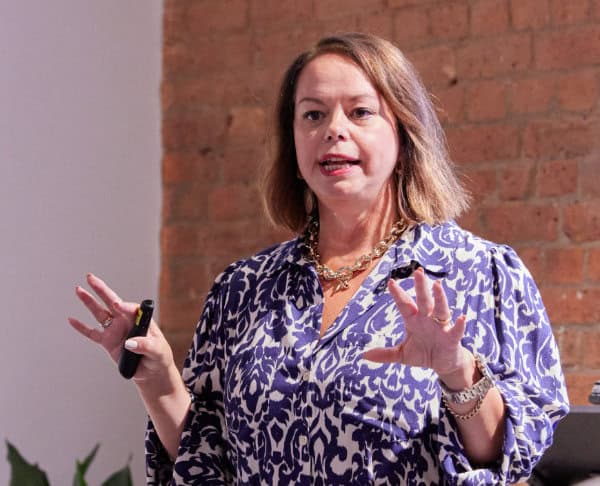 joanne-grobbelaar-non-executive-director-mobile